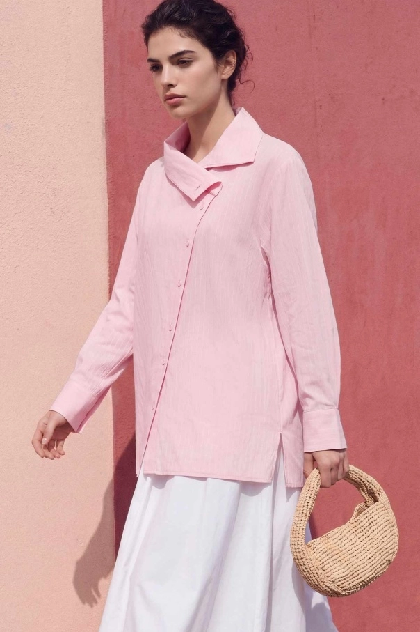 Asimetrik%20Yaka%20Çizgili%20Pembe%20Gömlek