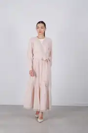 Belden%20Kuşaklı%20Kuruvaz%20Yaka%20Etek%20Volan%20Detaylı%20Esencıl%20Takım%20Taş