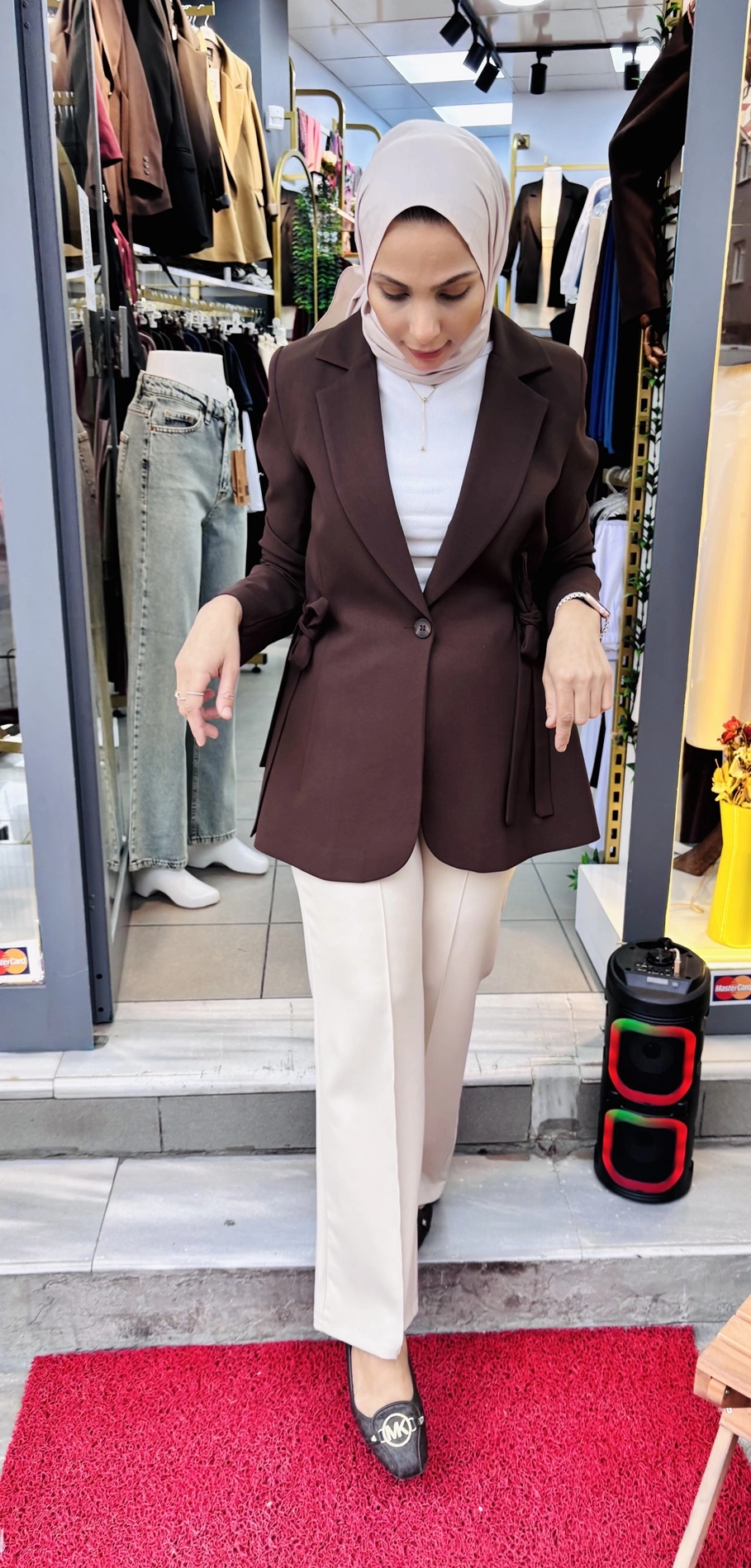 Yandan%20Bağcık%20Detaylı%20Blazer%20Ceket%20Kahve