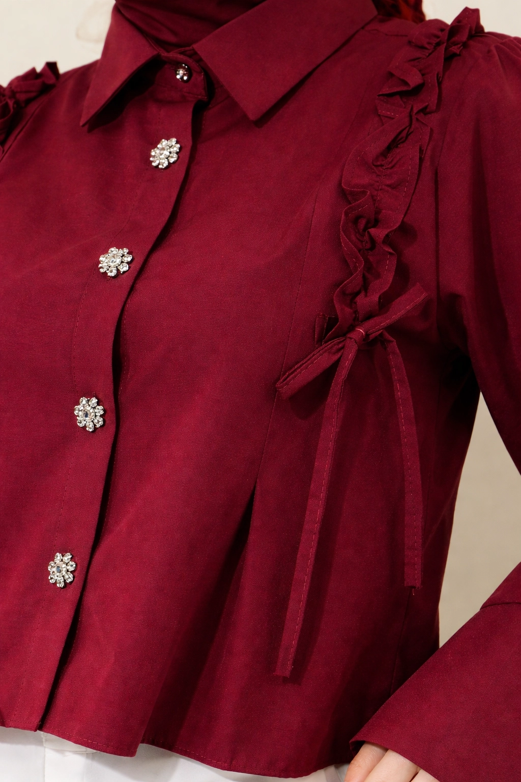 Omuz%20Büzgülü%20Düğme%20Detaylı%20Gömlek-Bordo