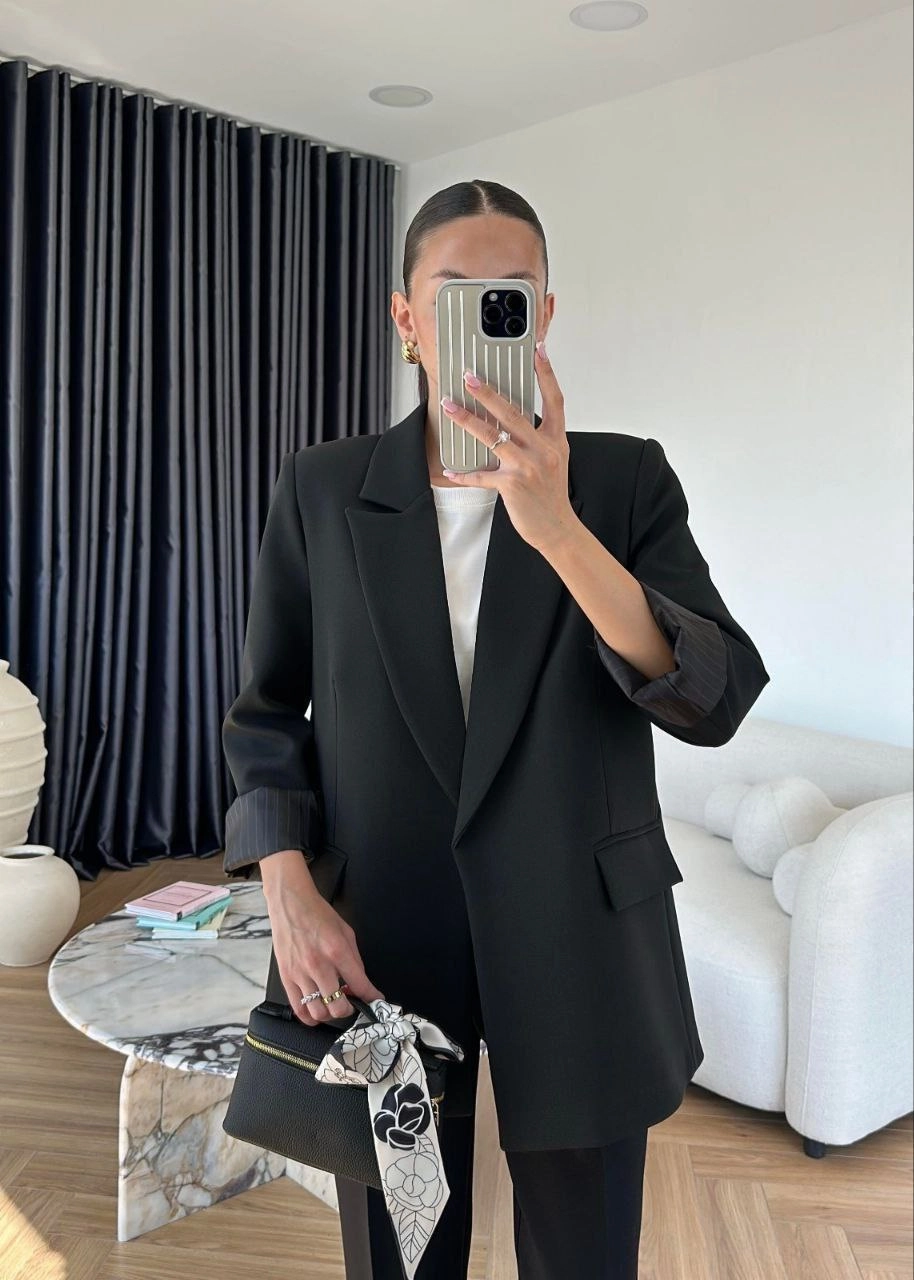 Çizgili%20Astarlı%20Blazer%20Ceket%20-%20Siyah